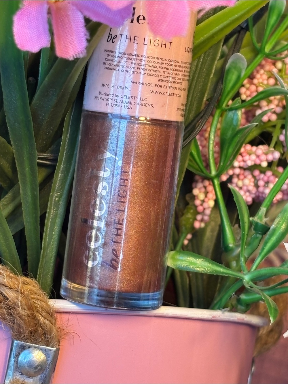 Be The Light Liquid Bronzer - Warm Brown Glow 203 Bronzed Liquid Highlighter